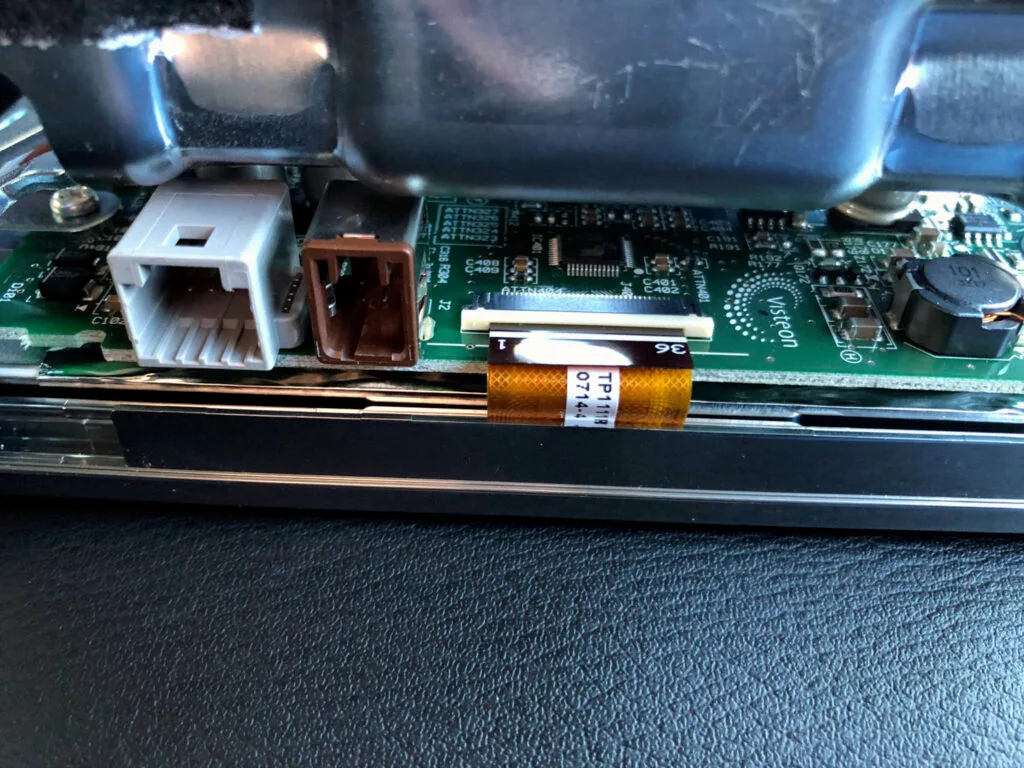 Orange ribbon cable removed