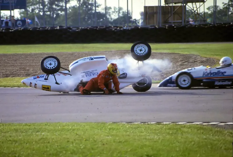 Spectacular Formula Ford Crash..